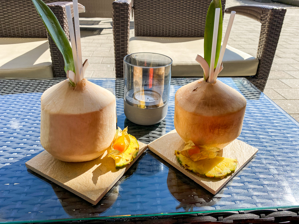 Coconut cocktails_cissiama