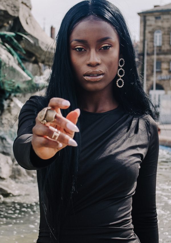 Black dress portrait_phuckitfashion